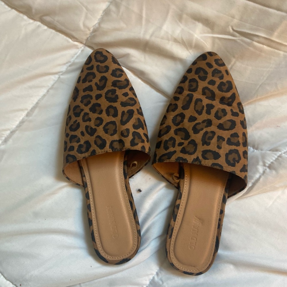 Old navy shoes